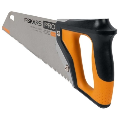 Fiskars PowerTooth™ ruční pila, 550 mm, 9 zubů / palec